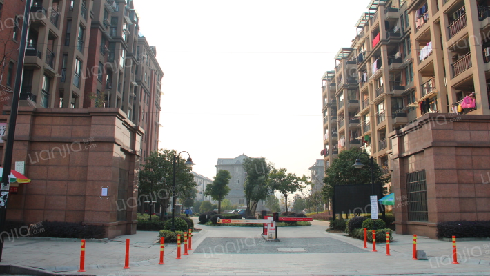 浙地人家外景图