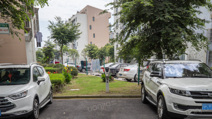 清风丽苑外景图