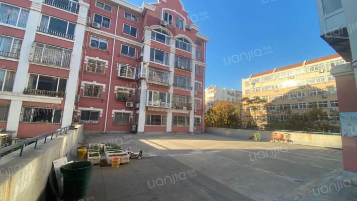 威海路步行街三期外景图