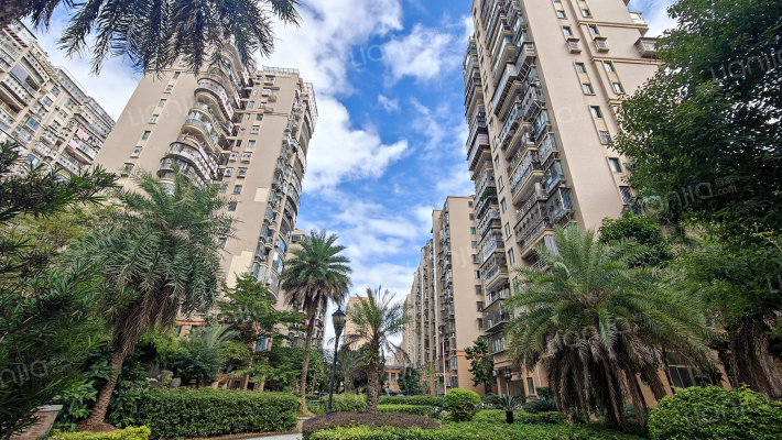 宏泰凤凰城外景图