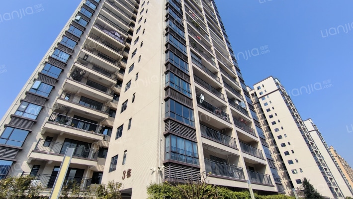 鼎盛名城外景图