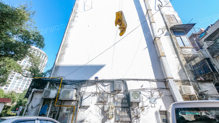 湖滨南路外景图