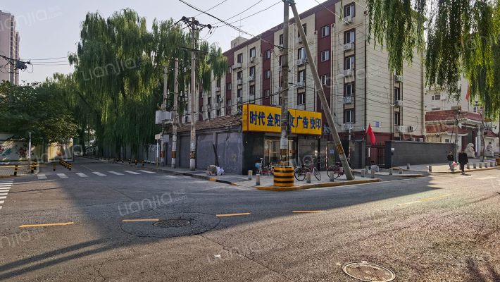 泥洼路32号院外景图