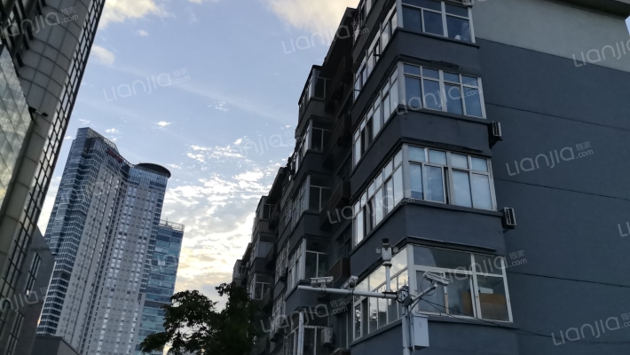 公交公司宿舍(建设北大街)外景图