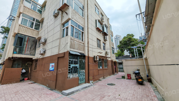 东舍坊街116号外景图