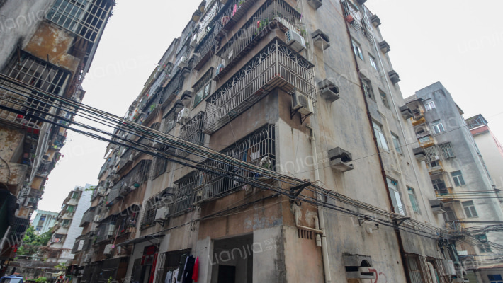 益利新村外景图