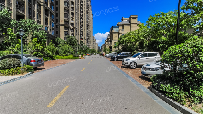 保利城三期外景图