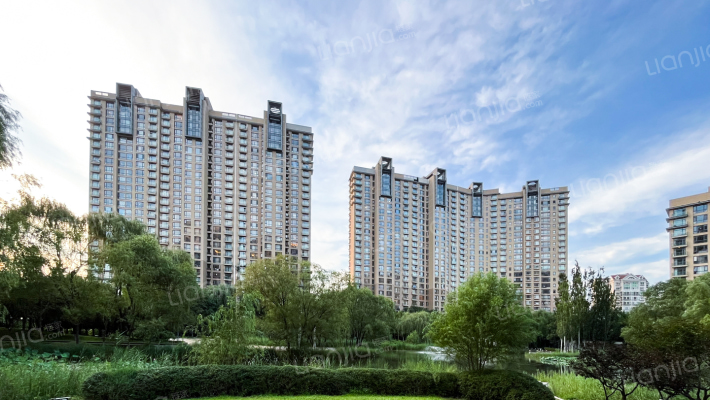 世茂奥临花园外景图