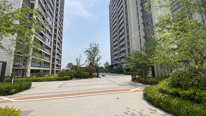 天泰天空之城外景图