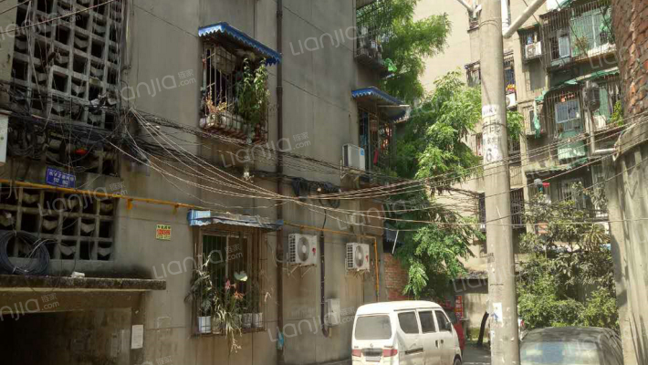 抚琴三道河巷外景图