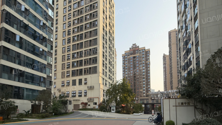 北域华庭外景图