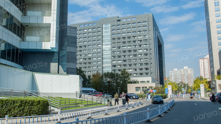 北方地产大厦外景图