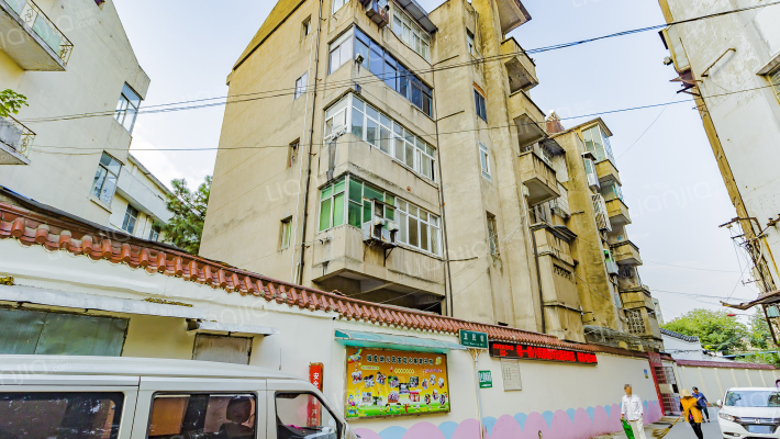 蔡甸粮食局宿舍外景图