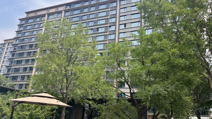 中海和瑞叁號院外景图