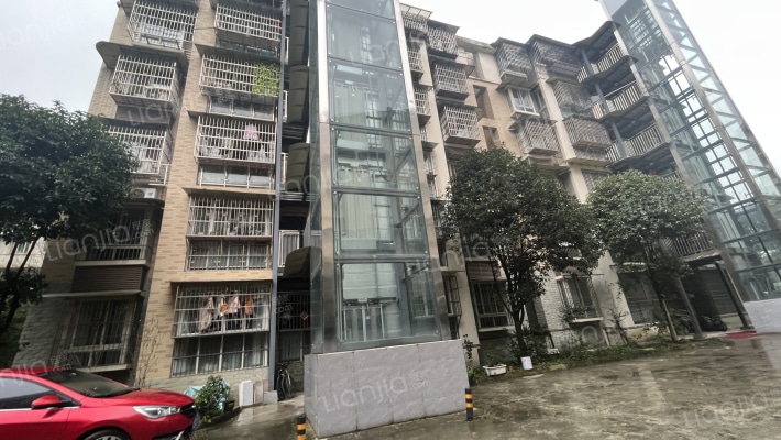 人保公司家属区外景图