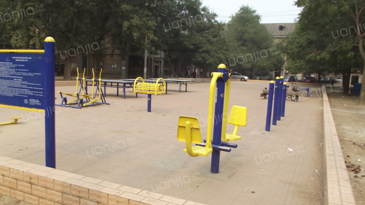 酒仙桥十一街坊外景图