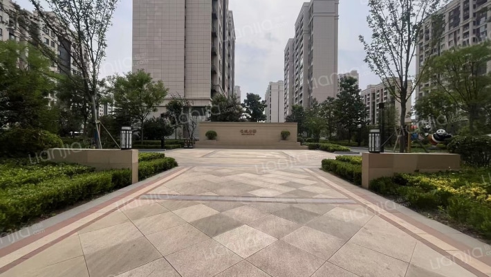 名城府邸外景图