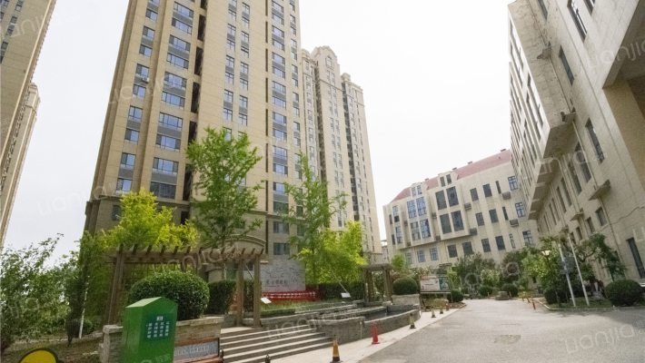 东方明珠苑外景图