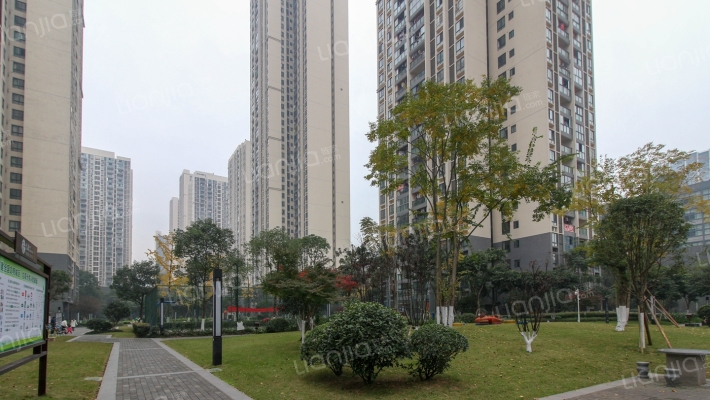 富力城繁华里外景图