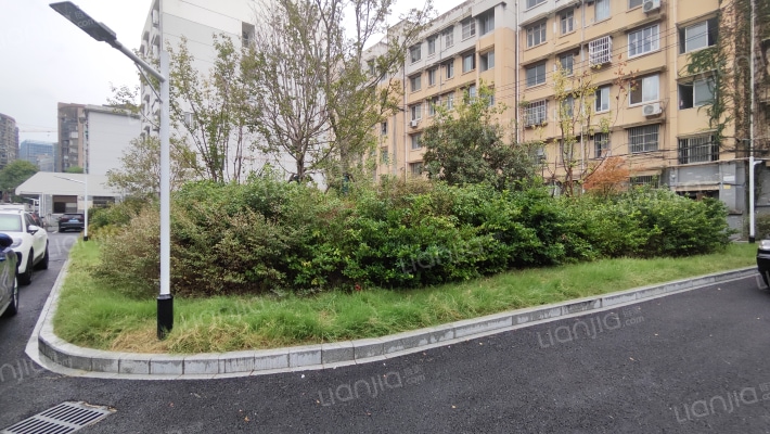 机场路1巷27号外景图