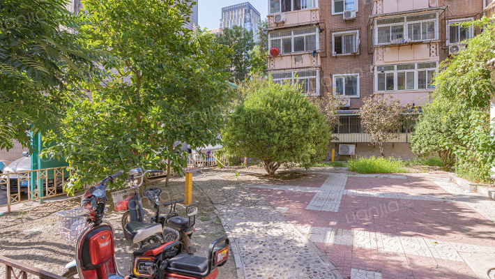 人民艺术剧院宿舍外景图