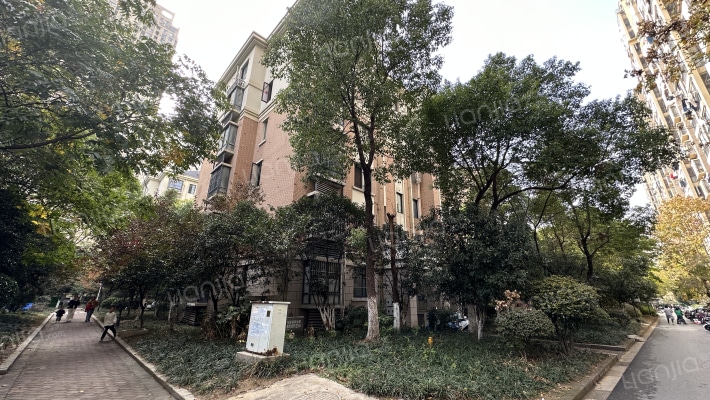 尚成花园外景图