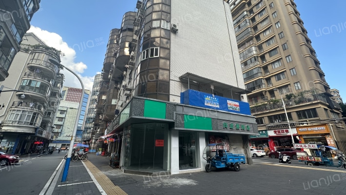 白麒麟公寓外景图