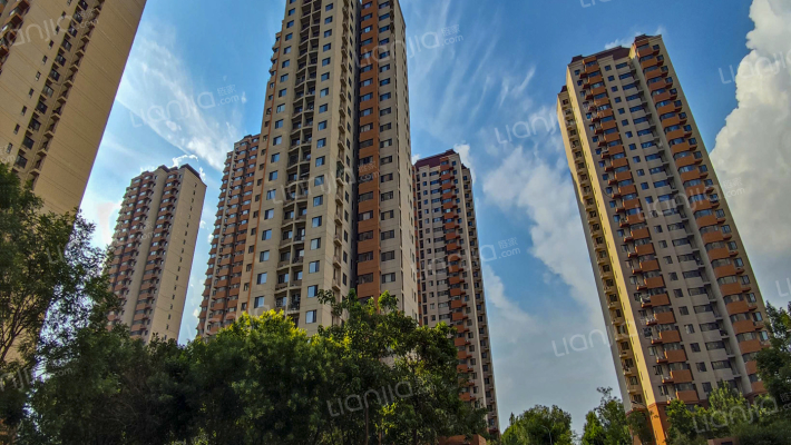 和苑家园营和园外景图