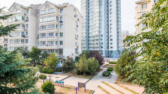 银河山庄外景图