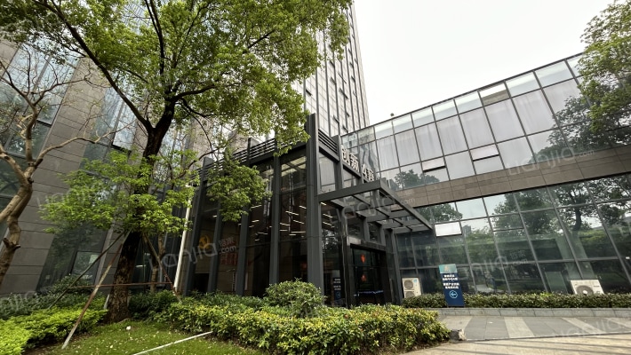 科技创新中心外景图