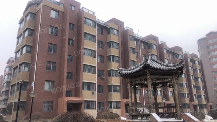 西湖俪景外景图