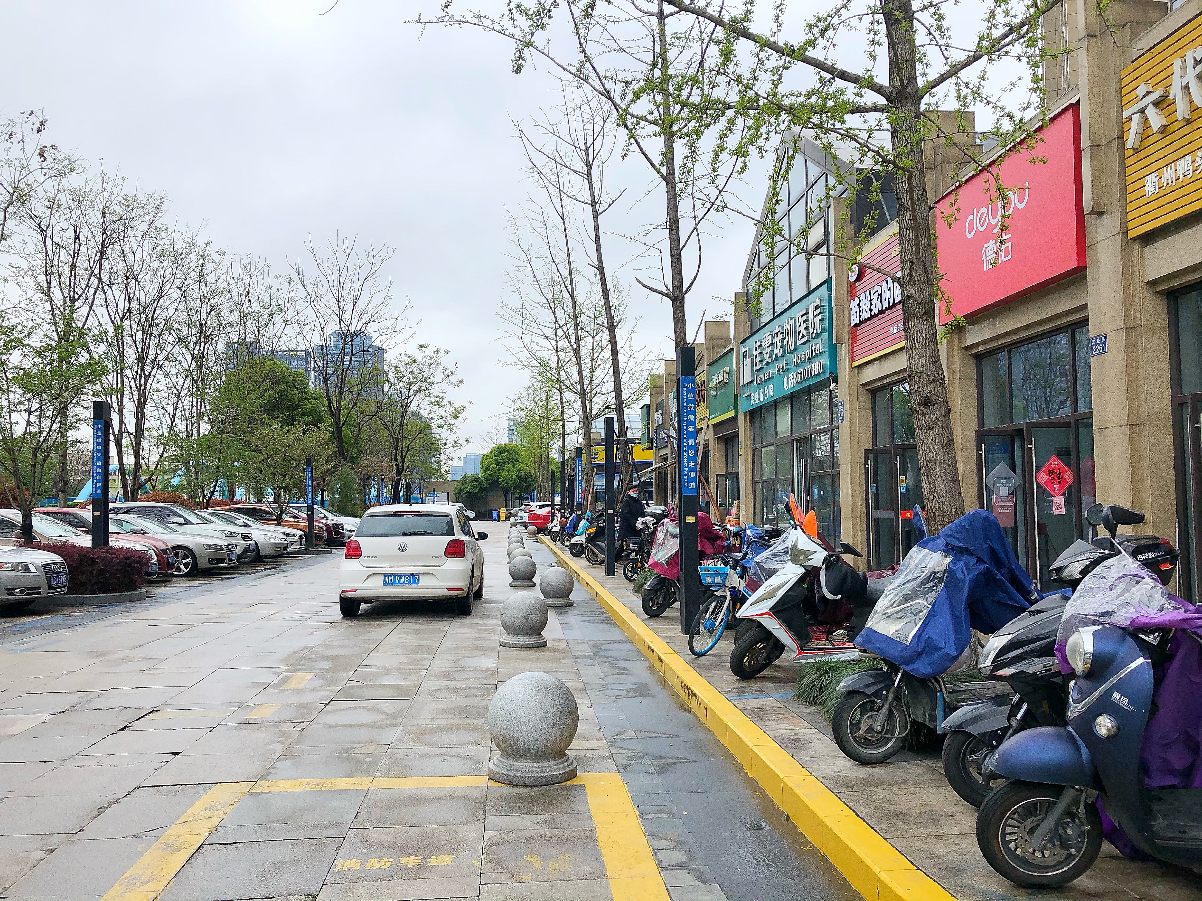 半岛国际小区实景 9