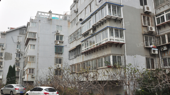 安居花园外景图