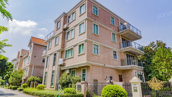 富豪山庄外景图