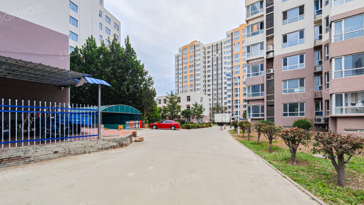 富城花园小区外景图