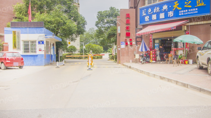 凤凰花园三期B区外景图