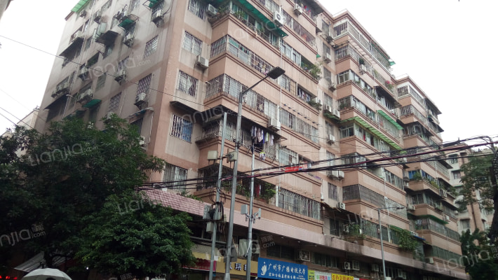 金花小区外景图