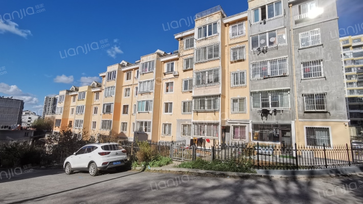 开明街东巷外景图