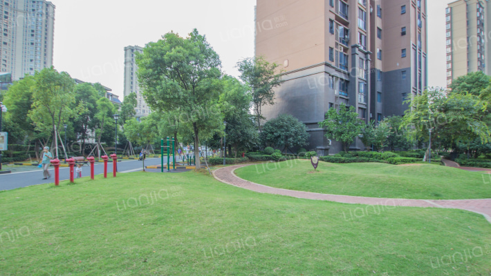 中海朝阳郡铂宫外景图