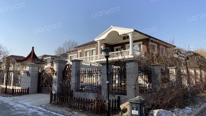 花溪山庄外景图