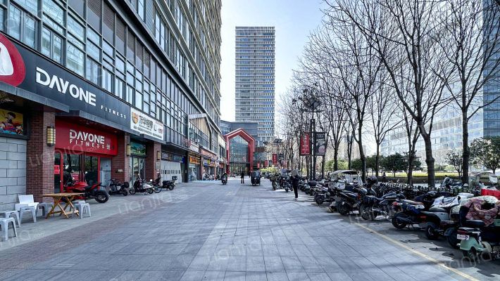 万达西安ONE外景图