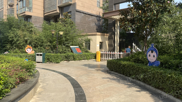 豫龙之春外景图