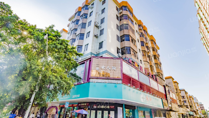 雅园大厦外景图