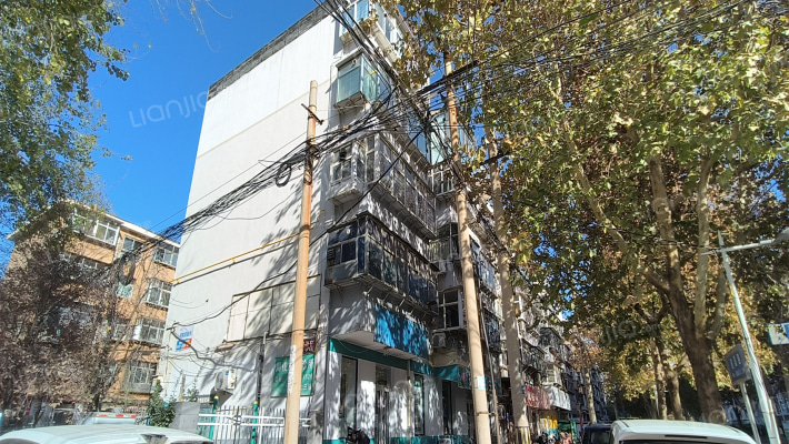 城角街627号外景图