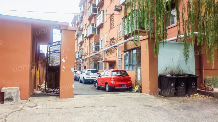 板桥路11号外景图