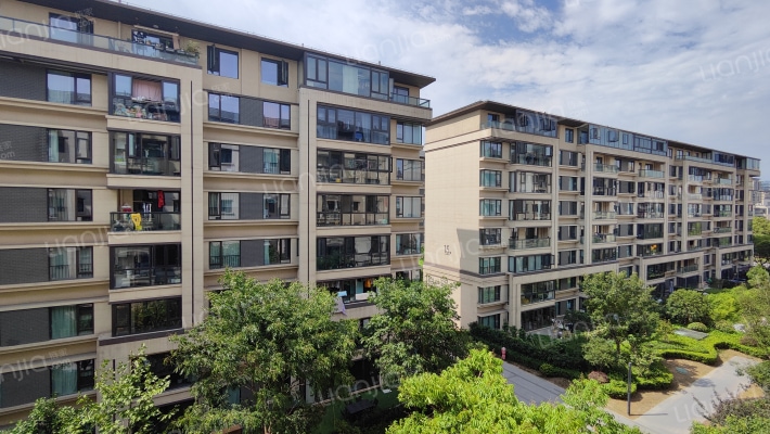 上坤山语四季外景图