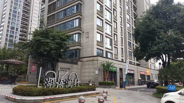 湖语澜轩外景图