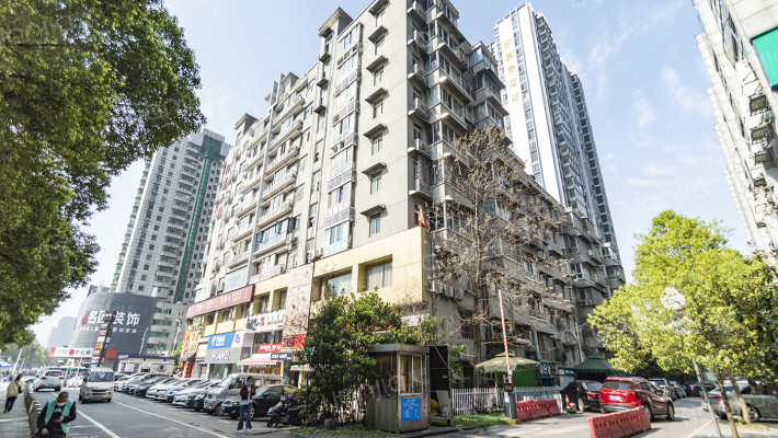 阳光小镇外景图