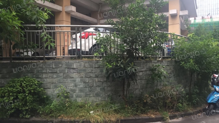 工商局综合楼外景图