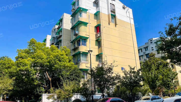 三里亭苑四区外景图